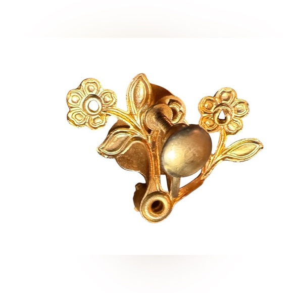 Vintage Enamel Garden Screwback Earrings - Picture 4 of 5